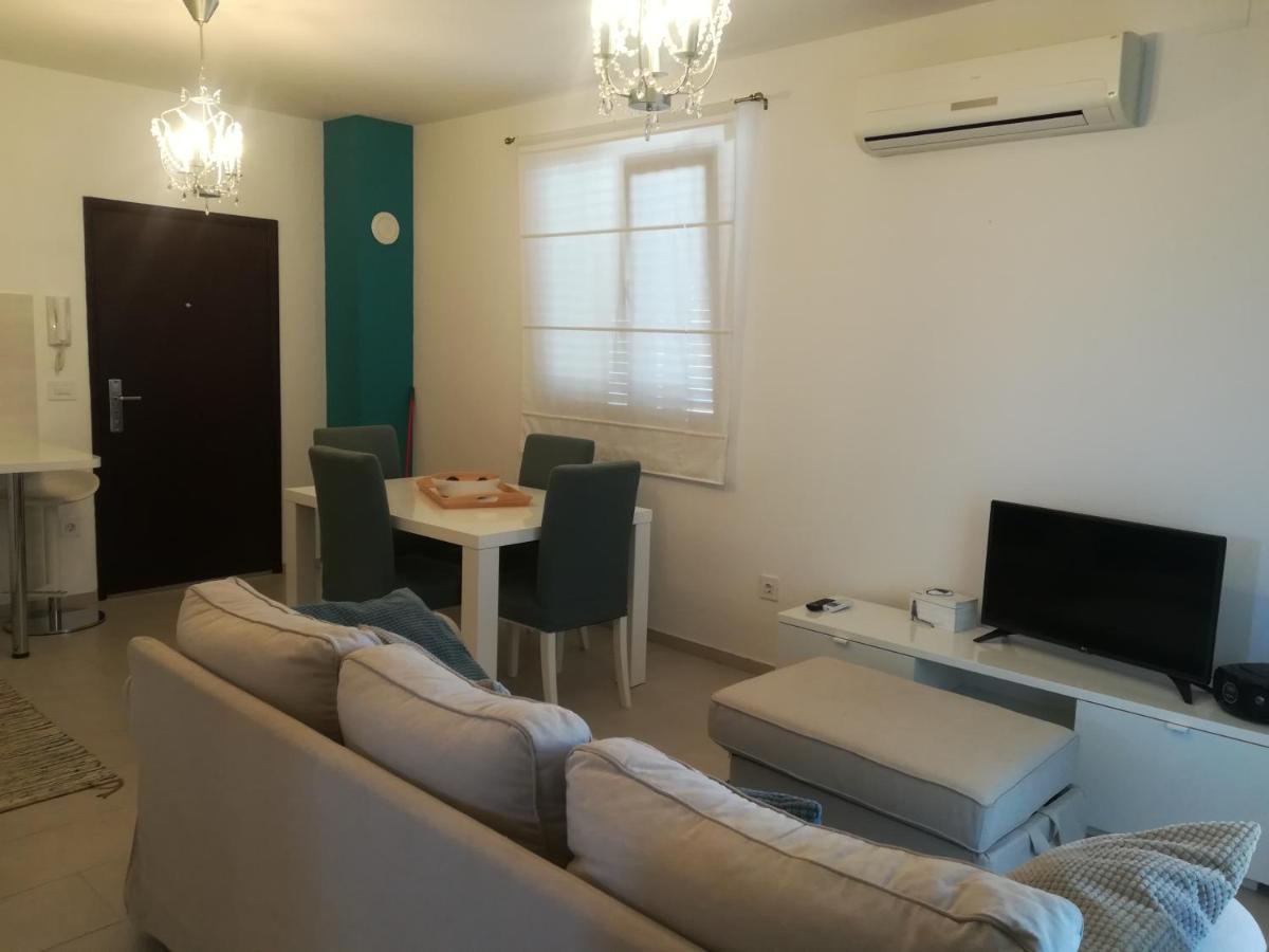 Apartment Rossella Nin Dış mekan fotoğraf