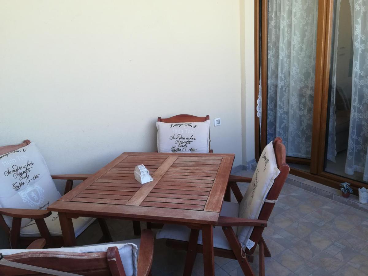 Apartment Rossella Nin Dış mekan fotoğraf